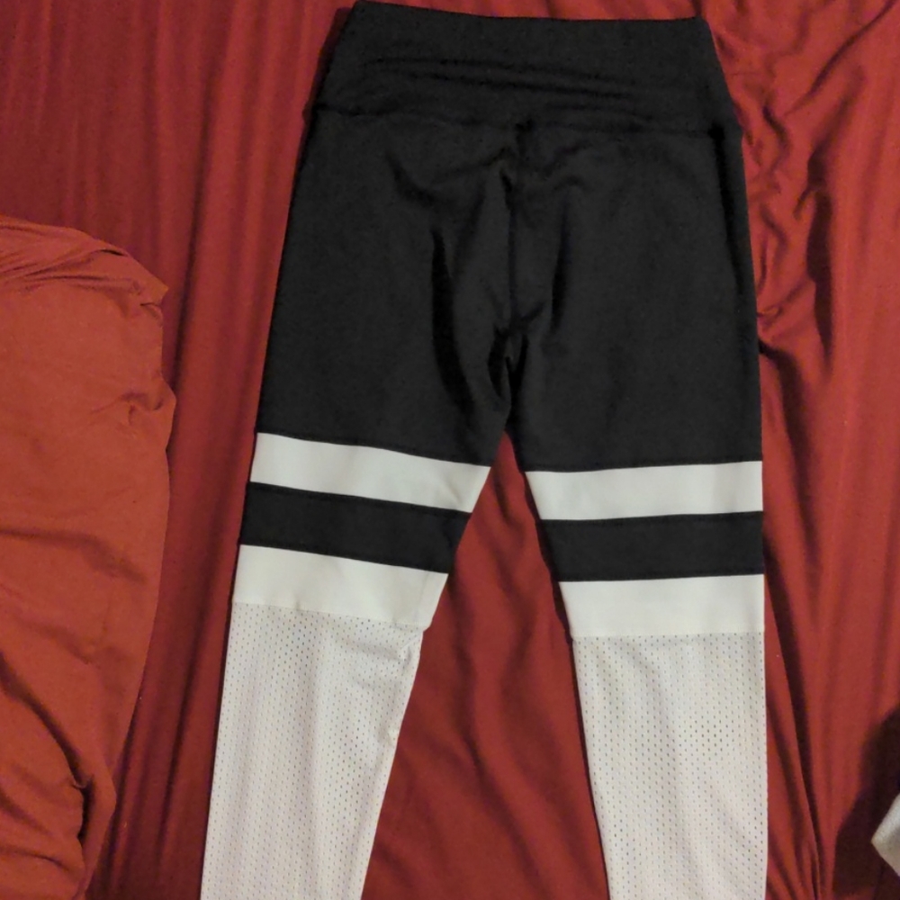 Leggings - Picture 2 of 2